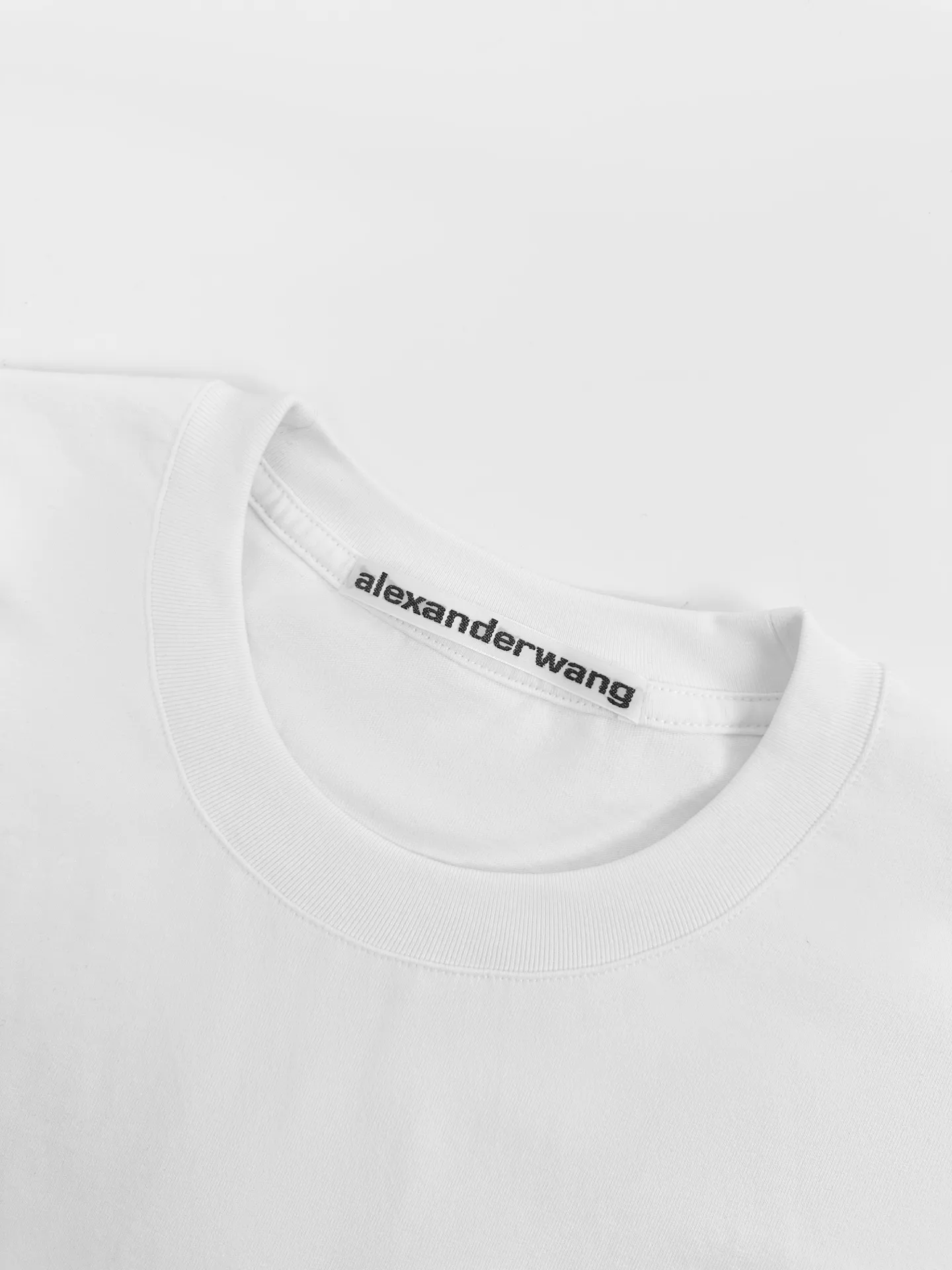 Alexander Wang alexanderwang 1： Alexander Wang 2: ： 1:1 AW ： Size： S M L XL ： AA